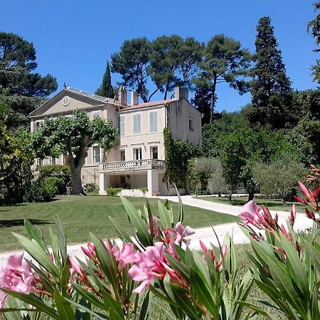 La Royante Bed and Breakfast Aubagne Εξωτερικό φωτογραφία