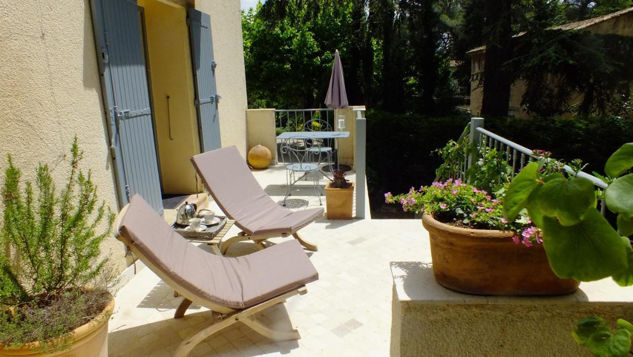 La Royante Bed and Breakfast Aubagne Εξωτερικό φωτογραφία