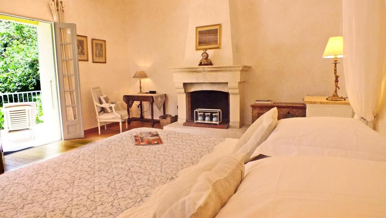 La Royante Bed and Breakfast Aubagne Εξωτερικό φωτογραφία