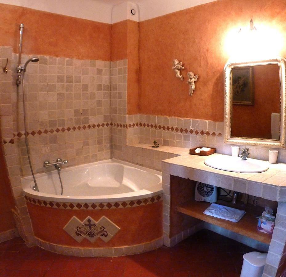 La Royante Bed and Breakfast Aubagne Εξωτερικό φωτογραφία